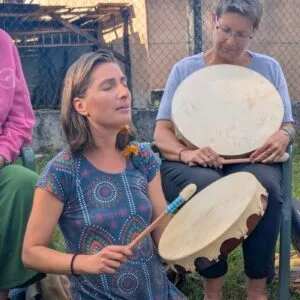 Chamanisme : la voie de l’éveil – Formation en chamanisme en Alsace avec Mélody Freyburger